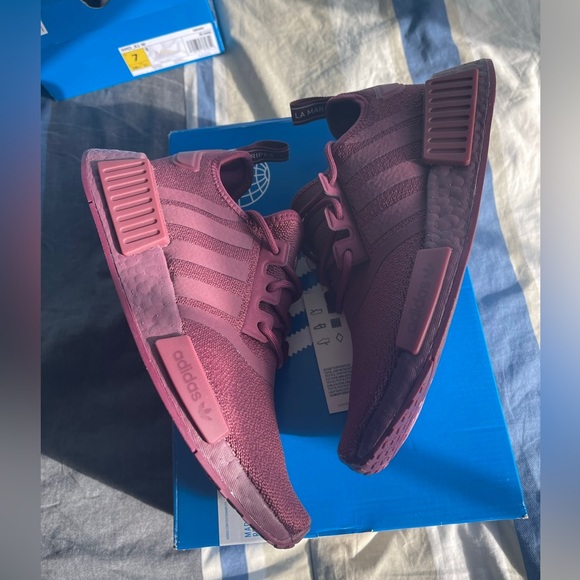 Adidas NMD_R1 Maroon - Picture 3 of 6